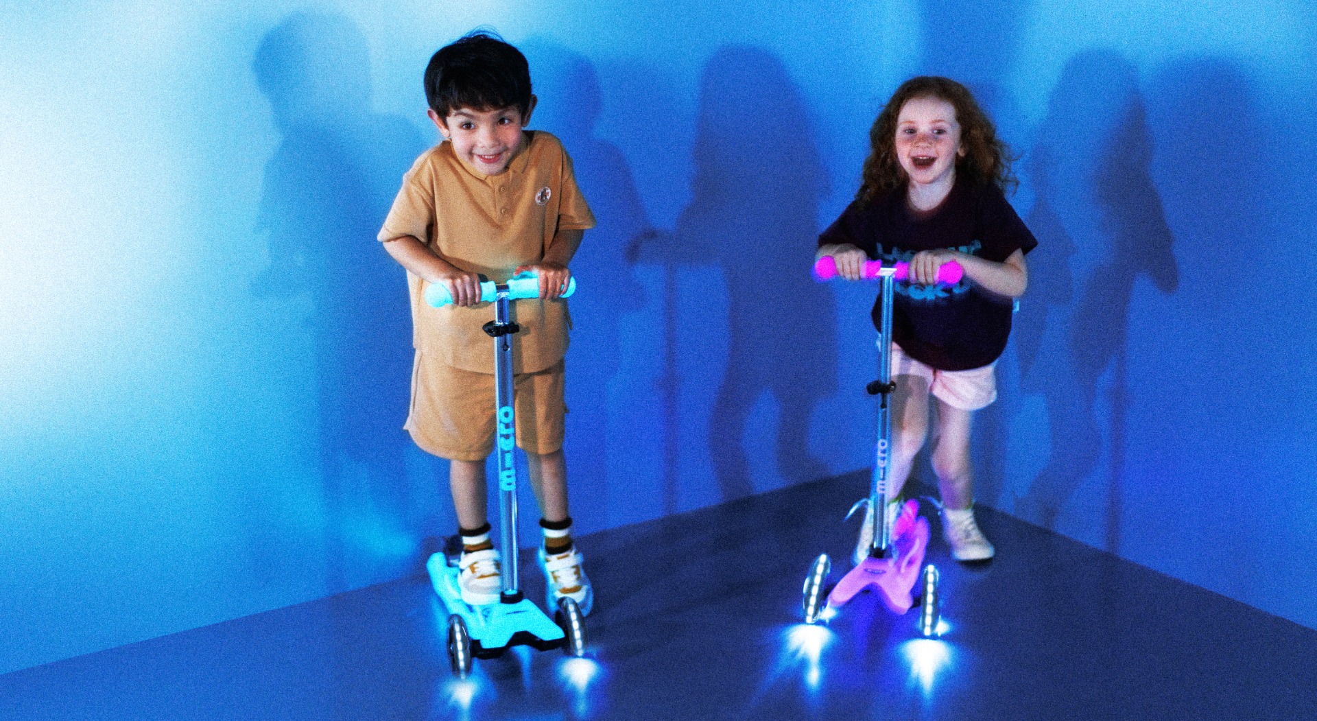 KIDS SHINE AHEAD – WITH THE MICRO GLOW!