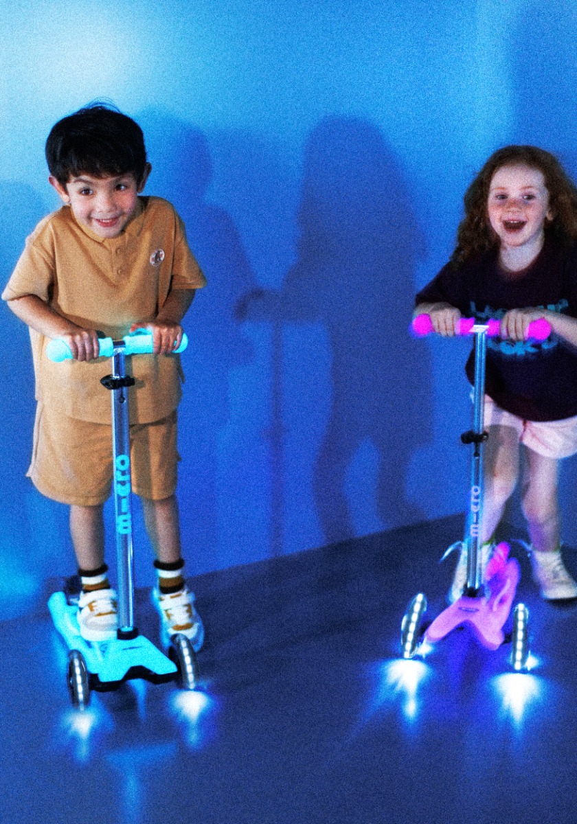 KIDS SHINE AHEAD – WITH THE MICRO GLOW!